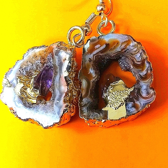 Sunyik Natural Agate Geode Drop Earrings - Picture 1 of 5